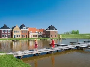 Landal Esonstad Huisjes in Oudfriese stijl.